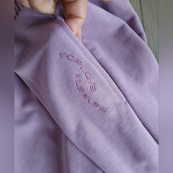 For Love & Lemons Women's Ellie Sweatpants in mulberry purple, Size XXS - Picture 4 of 7